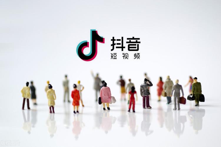  抖音发布作品后多久会有播放量？